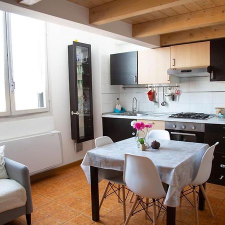 Porta Galliera Apartment Bologna Luaran gambar