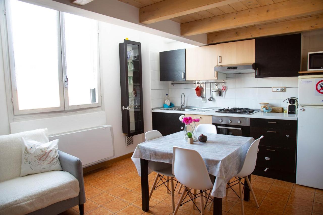Porta Galliera Apartment Bologna Luaran gambar